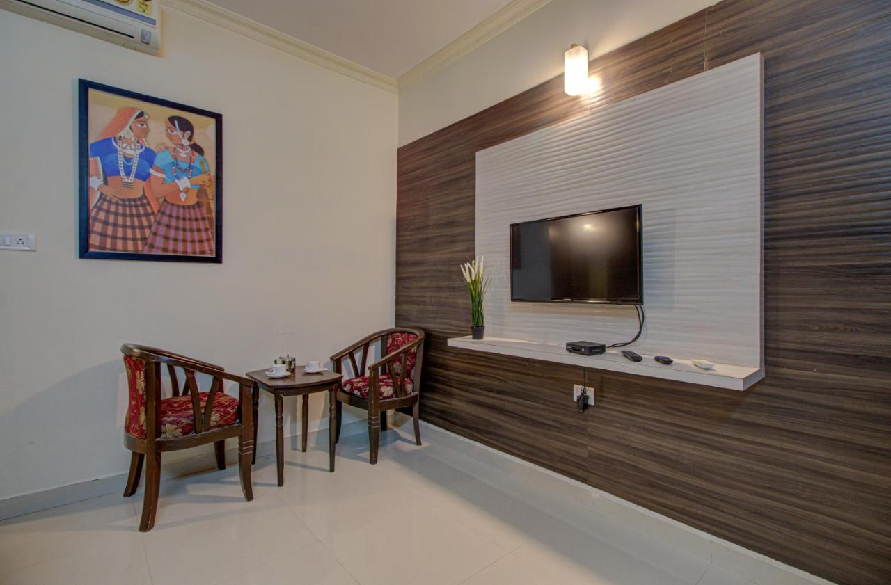 Hotel Royal Classio, Bangalore Ngoại thất bức ảnh