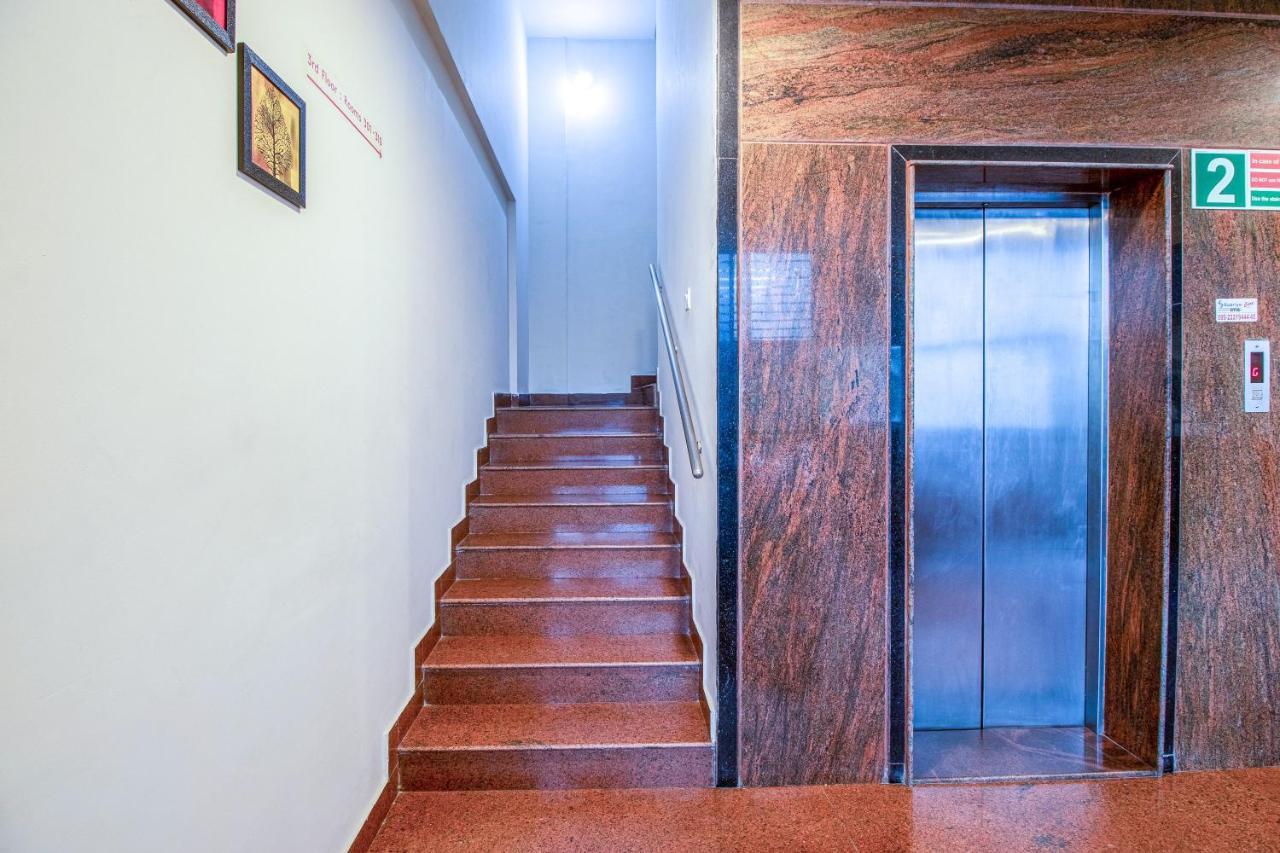 Hotel Royal Classio, Bangalore Ngoại thất bức ảnh